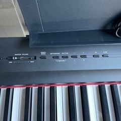 ヤマハ YAMAHA 電子ピアノ P-125B  '2019年製　専用スタンド付き、譜面立て、1本ペダル の画像