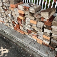 中古レンガ/ブロック、差し上げます