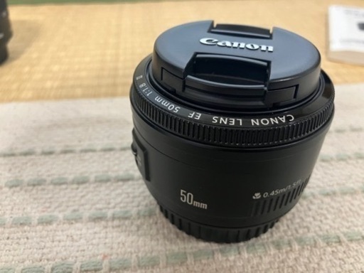 Canon EOS8000D