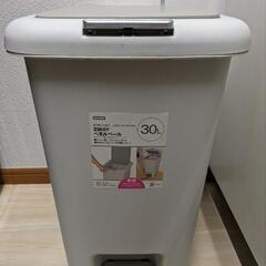 ゴミ箱の画像