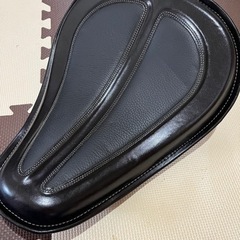 【HD純正】　サドルシート