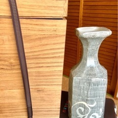 有名な花瓶の画像