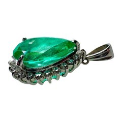 プラチナpt900 ペンダント　エメラルド　ダイヤ　1.44 g 楽天市場】pt900 エメラルド ダイヤモンドリング ペンダンント トップ