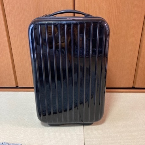 スーツケース　黒　キャリーケース