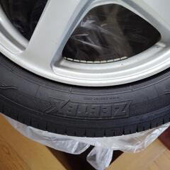 車のパーツ タイヤ、ホイールの画像