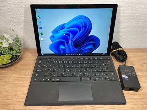 美品・Simモデル〉03432  Microsoft Surface Pro5 第7世代  8GB/256GB i5 Office2021 Windows11
