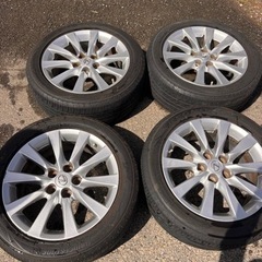 車のパーツ タイヤ、ホイール
