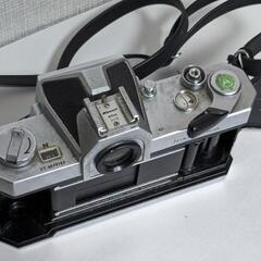 【ジャンク品】ニコン フィルムカメラの画像