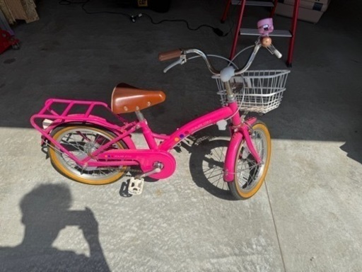自転車　16インチ　補助輪もあります