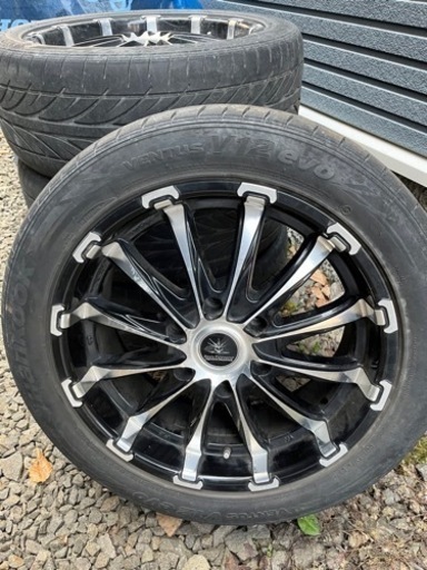 18インチホイール　ブラックダイヤモンド　6穴