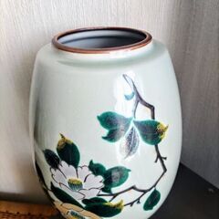 美品✨九谷清栄　九谷焼　壺（花瓶）の画像