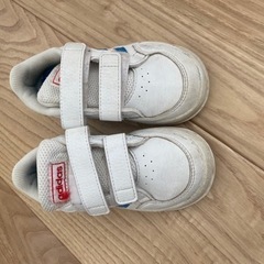 キッズ靴 スニーカーの画像