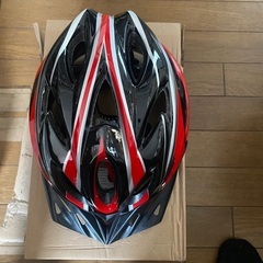 自転車・ヘルメット新品・売ります。引き取り希望なら。2,000円