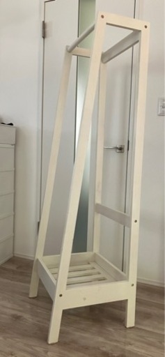 【取引中】ハンガーラック＆食器棚 ホワイト