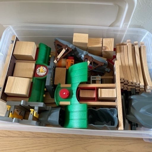 ブリオ　電車レールセット　収納ケース付き‼️