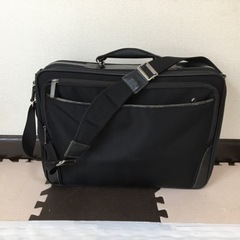 aceポストグリップAT（超大型ビジネスバッグ）