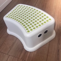 子供用品  IKEA 踏み台