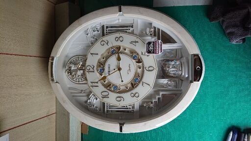 【未使用・クロック時計】  SEIKO 電波時計 RE576A