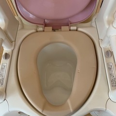 ポータブルトイレの画像