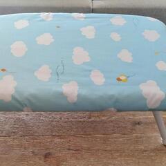 【取引中】アイロン台(折りたたみ可)