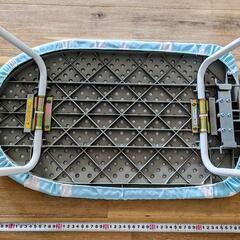 【取引中】アイロン台(折りたたみ可)の画像