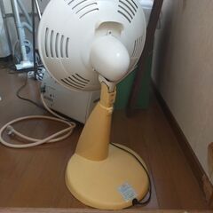 ハロゲンヒーターの画像