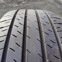 タイヤ　235/55R18の画像