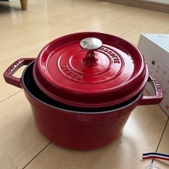 今週まで❗️ Staubストウブ　ホーロー鍋