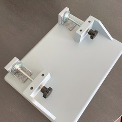 ベッドサイドテーブルの画像