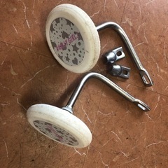 16インチ　補助輪