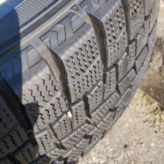 スタッドレス ダンロップ バリ山 スチールホイール WINTERR MAXX WM02 175/65R14の画像