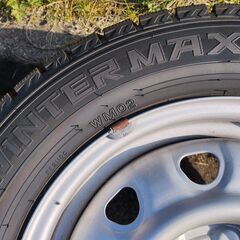 スタッドレス ダンロップ バリ山 スチールホイール WINTERR MAXX WM02 175/65R14の画像