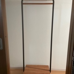 ハンガーラック