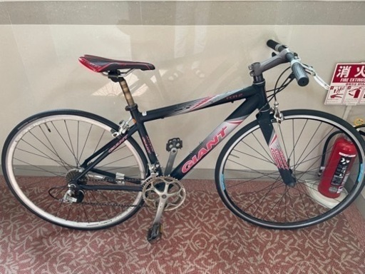 giant フラットバーロード　FCR2 サイズ44