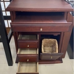 アンティーク 木製収納棚の画像