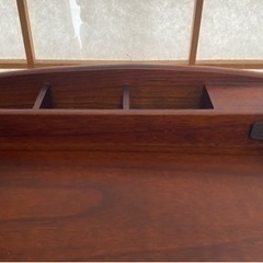 アンティーク 木製収納棚の画像