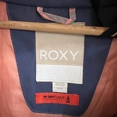 今週まで❗️スノボウェア　女性　ROXYの画像