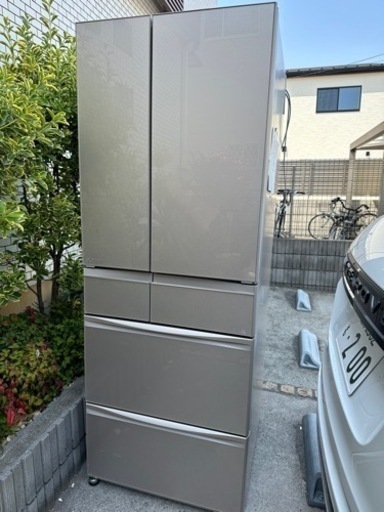 2021年式 三菱 570リットル冷蔵庫