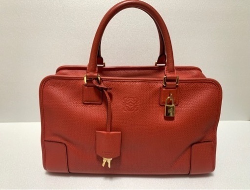 LOEWE ロエベ　極上品　アマソナ　朱色レザー　アナグラム型押し　カデナ　エンボスレザー　ミニボストン　ハンドバッグ　正規品　29万円で購入