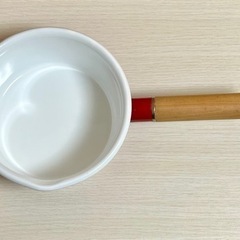 ホーロー　片手鍋　注ぎ口　17cmの画像