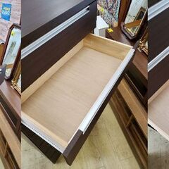 ダークブラウン木製チェスト 8引き出し ハイチェスト 7段チェスト 引出し8杯 ダークブラウン 木目模様□横幅80㎝×