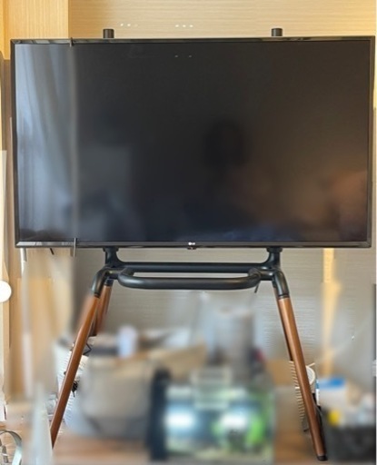 スマートTVテレビ49インチスタンド付き