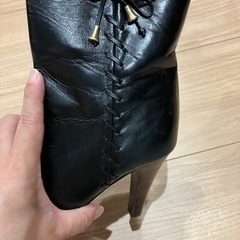 折り返しウエスタン風ショートブーツ　編み上げ　リボンの画像