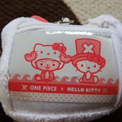 ワンピース×キティ　リール付きパスケース　新品の画像