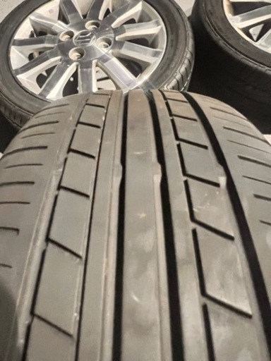 車のパーツ タイヤ、ホイール