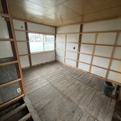【DIYに嬉しい資材付き‼️】銚子市 格安アパート 2階3部屋＋廊下まとめて - 賃貸（マンション/一戸建て）