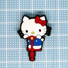 ⭐️ジビッツ⭐️クロックス アクセサリー ハローキティ2 サンリオの画像