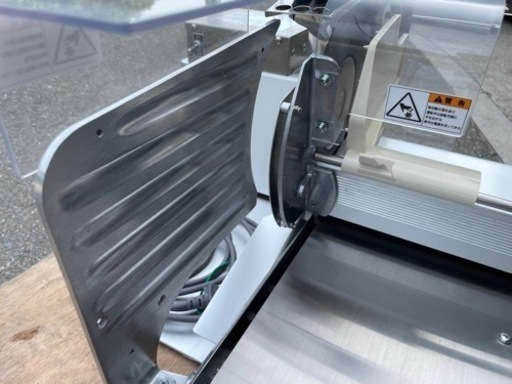 ☆中古品 ハクラ精機株式会社 パンスライサー １枚切りスライサー AT-700ｚ 2021年 100Ｖ 動作問題なし☆