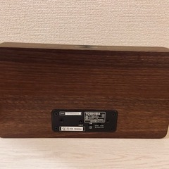 木目調ワイヤレススピーカーの画像