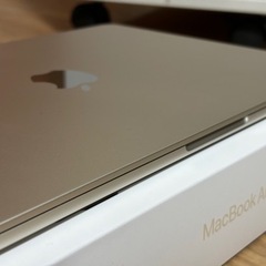 Macbook Air M2 パソコンの画像